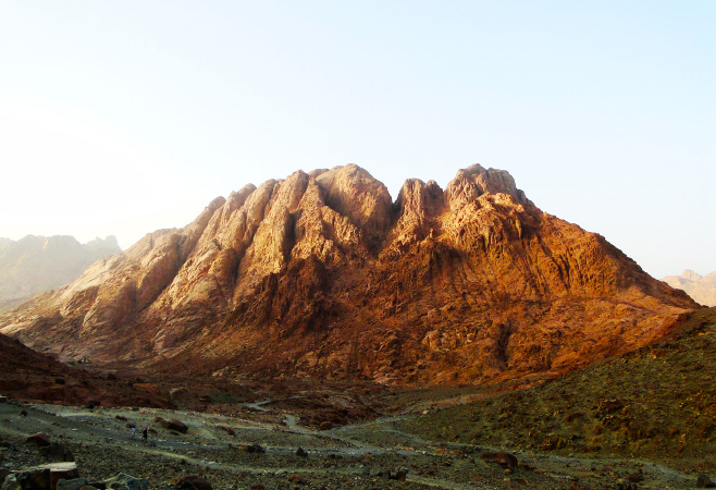 Gabal Sha'ib El Banat: Highest Peak in Mainland Egypt