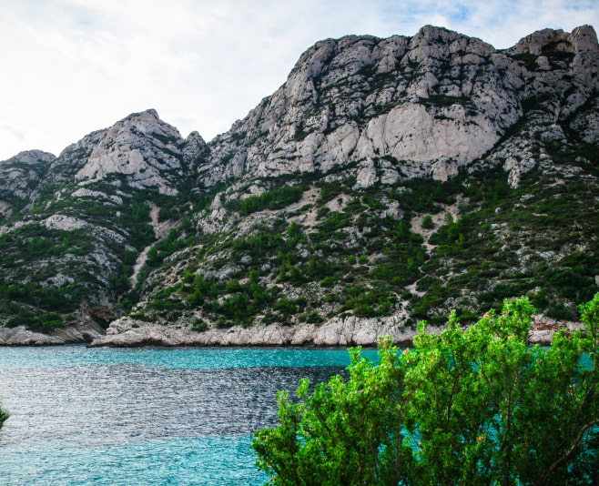 How to get around Soma Bay